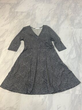 Lark & Ro Black and White Printed Wrap Dress